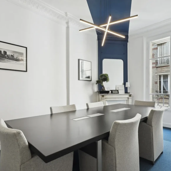 Bureau privé 26 m² 6 postes Location bureau Square de l'Avenue du Bois Paris 75016 - photo 4