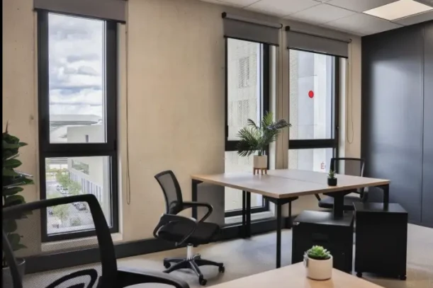 Bureau privé - 34080 - 4 postes - 1479€