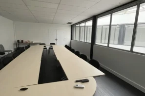 Bureau privé - 45800 - 10 postes - 1600€