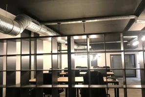 Espace indépendant - 13001 - 12 postes - 1310€