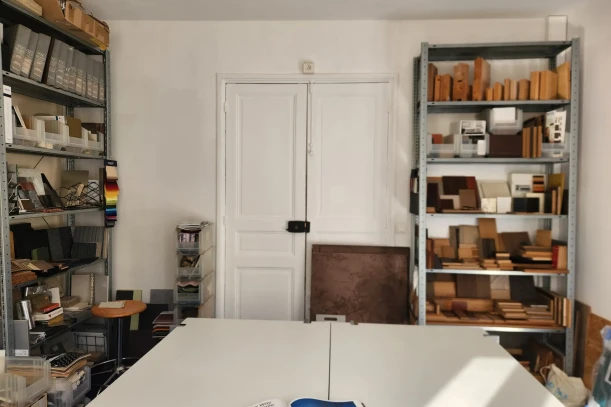 Open Space - 75011 - 3 postes - 400€