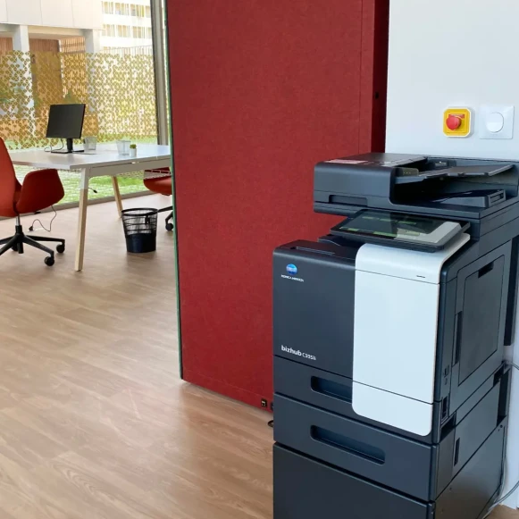 Open Space  8 postes Location bureau Allée Madame de Montespan Bussy-Saint-Georges 77600 - photo 6