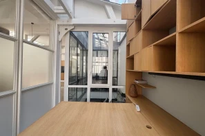 Bureau privé - 75010 - 2 postes - 1300€