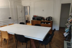 Bureau privé - 75010 - 6 postes - 1600€