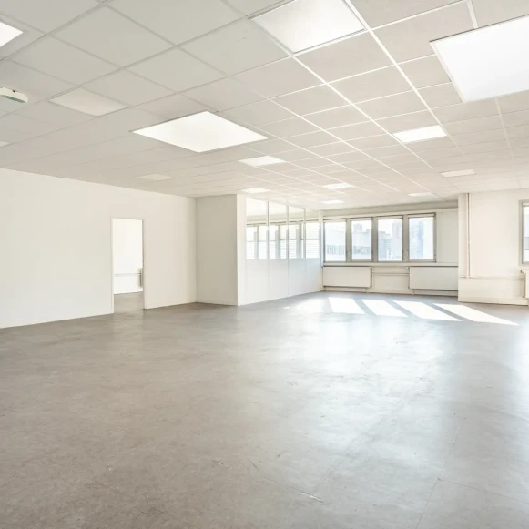 Espace indépendant 397 m² 50 postes Coworking Rue d'Aubervilliers Paris 75018 - photo 5