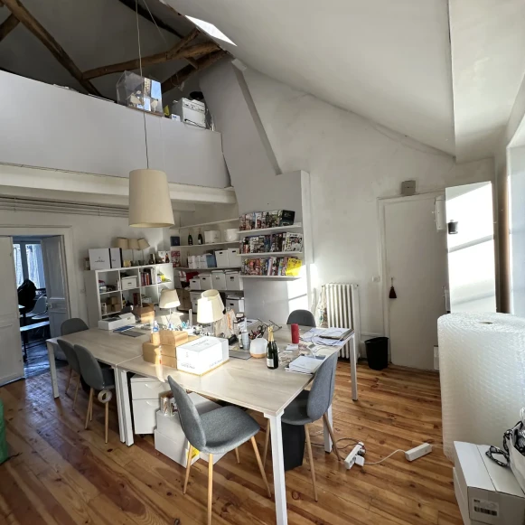 Espace indépendant 38 m² 7 postes Location bureau Rue d'Hauteville Paris 75010 - photo 2