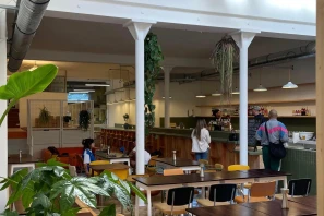 Bureau privé - 13006 - 1 poste - 260€