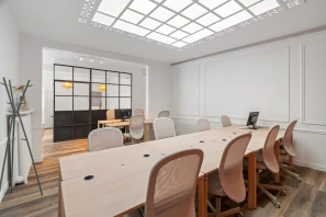 Espace indépendant - 75009 - 18 postes - 13500€