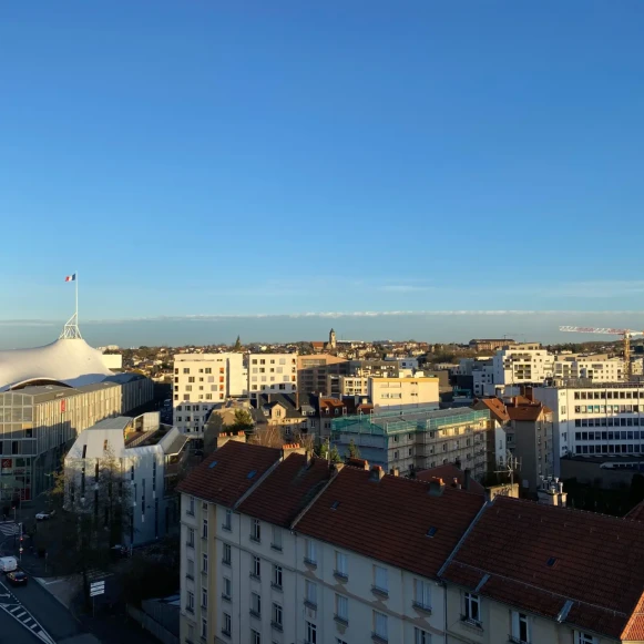 Bureau privé 20 m² 3 postes Coworking Rue aux Arènes Metz 57000 - photo 2