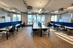 Espace indépendant - 75010 - 30 postes - 16500€