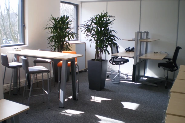 Open Space - 38200 - 4 postes - 207.9€