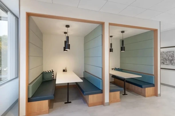 Bureau privé - 93000 - 20 postes - 8190€