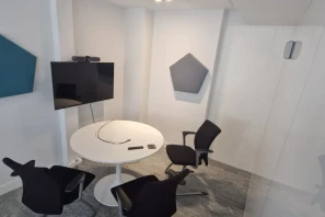 Open Space - 75013 - 8 postes - 320€