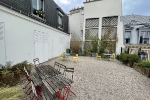 Espace indépendant - 75002 - 10 postes - 4800€