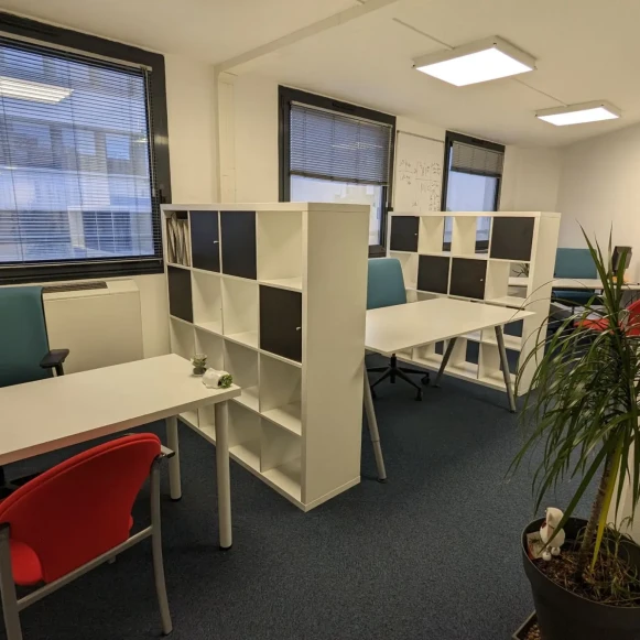 Bureau privé 65 m² 3 postes Location bureau Rue Guilloud Lyon 69003 - photo 1