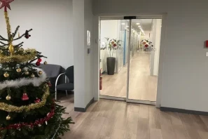 Open Space - 69760 - 10 postes - 215€