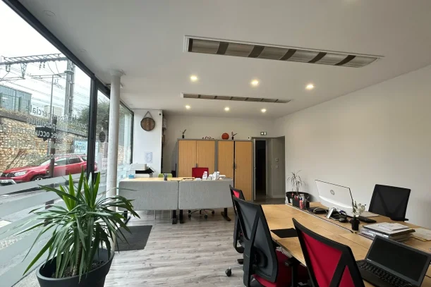 Espace indépendant - 92370 - 6 postes - 1490€