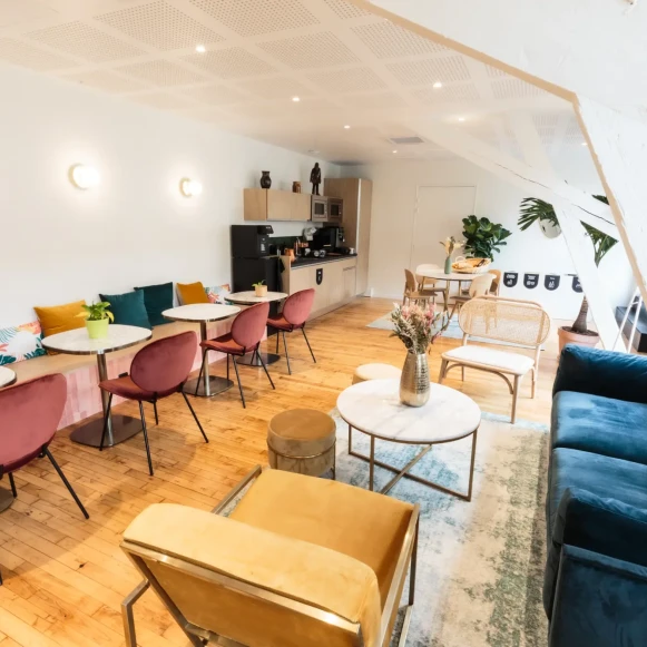 Espace indépendant 410 m² 54 postes Coworking Rue Dulong Paris 75017 - photo 3