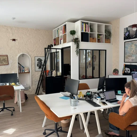 Open Space  7 postes Location bureau Boulevard de la Chapelle Paris 75018 - photo 6