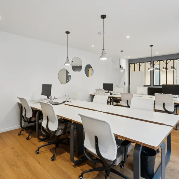 Espace indépendant 101 m² 18 postes Location bureau Rue du Faubourg Poissonnière Paris 75010 - photo 11