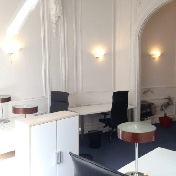Espace indépendant 42 m² 10 postes Location bureau Rue Auber Paris 75009 - photo 4