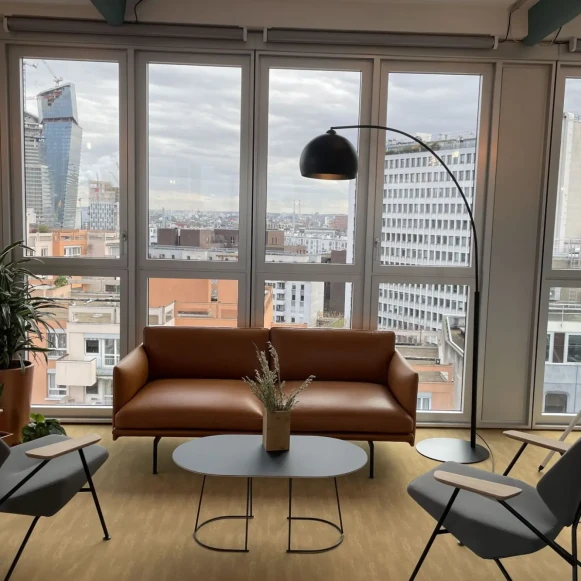 Bureau privé 24 m² 7 postes Coworking Rue de Tolbiac Paris 75013 - photo 1
