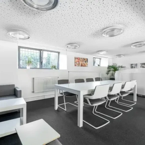 Bureau privé 10 m² 2 postes Coworking Rue Charles de Gaulle Alfortville 94140 - photo 5