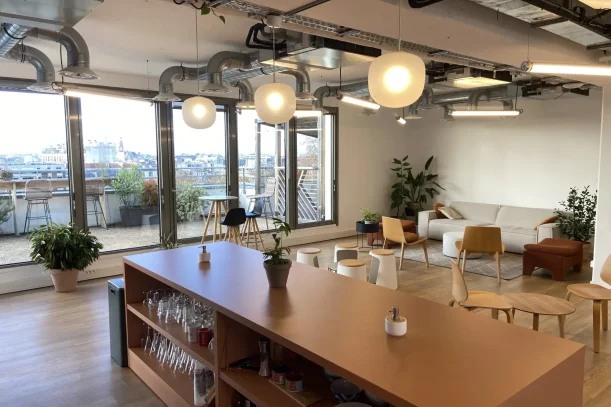 Espace indépendant - 75010 - 46 postes - 36000€