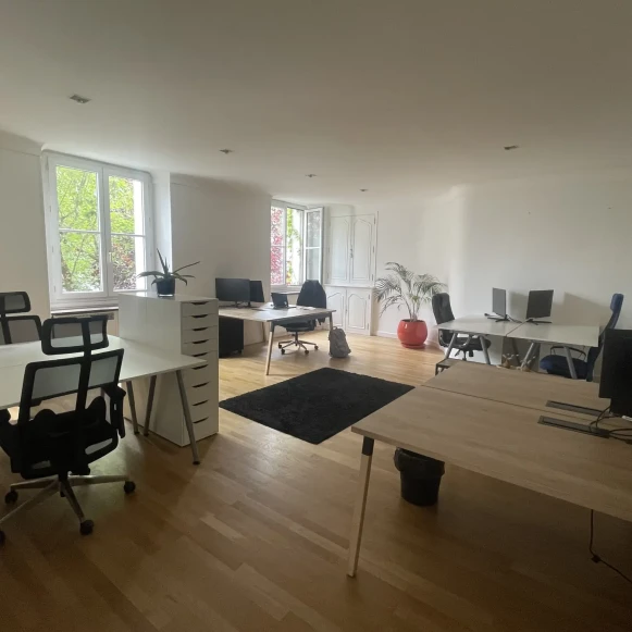 Bureau privé 100 m² 10 postes Location bureau Rue du Chêne d'Aron Nantes 44000 - photo 3