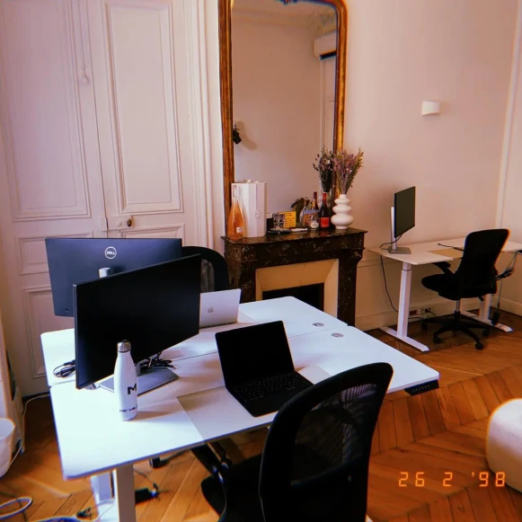 Bureau privé 31 m² 10 postes Location bureau Rue Lincoln Paris 75008 - photo 2