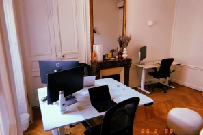 Bureau privé - 75008 - 10 postes - 3800€