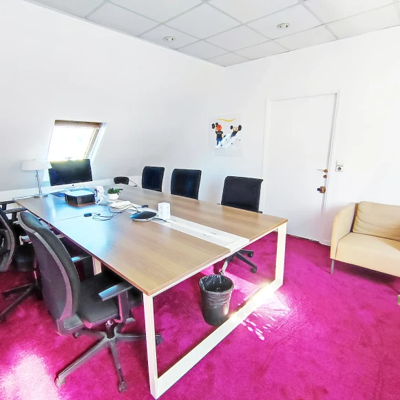 Bureau privé 25 m² 4 postes Coworking Avenue de l'Opéra Paris 75001 - photo 1