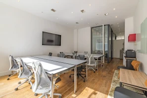 Espace indépendant - 75002 - 12 postes - 3990€