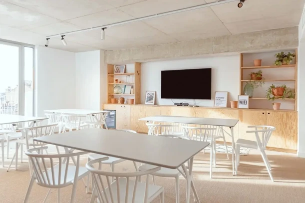 Bureau privé - 13001 - 12 postes - 5000€