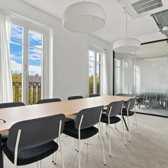 Espace indépendant 210 m² 36 postes Location bureau Boulevard Jules Ferry Paris 75011 - photo 7