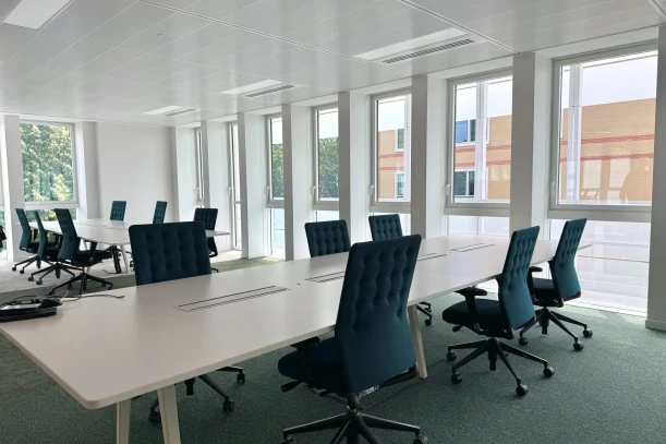 Espace indépendant - 92300 - 58 postes - 27840€