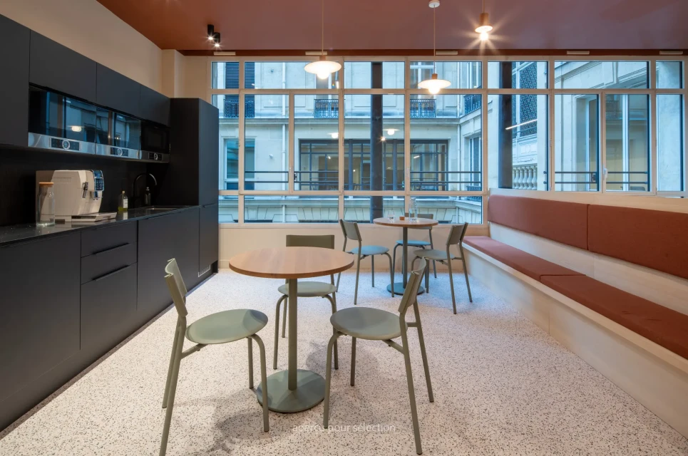 Jöro Rue du Faubourg Poissonnière