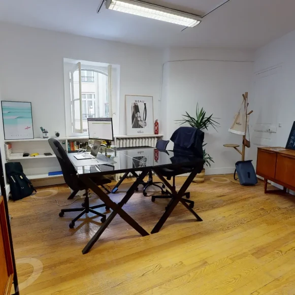 Bureau privé 35 m² 6 postes Coworking Rue Legendre Paris 75017 - photo 4