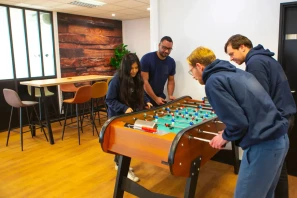 Espace indépendant - 94360 - 15 postes - 1490€