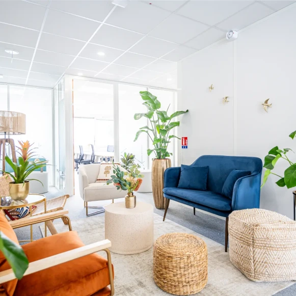 Bureau privé 13 m² 2 postes Location bureau Rue des Courtillons Bruz 35170 - photo 9