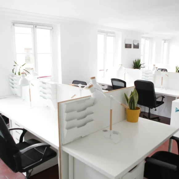 Espace indépendant 84 m² 15 postes Location bureau Rue Commines Paris 75003 - photo 3