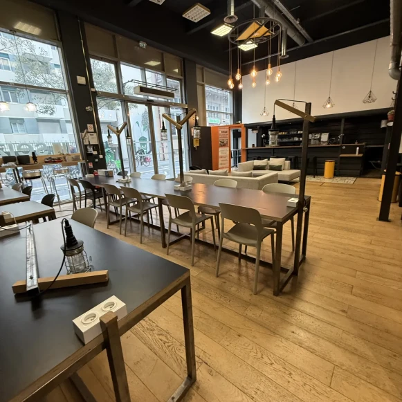 Bureau privé 270 m² 45 postes Coworking Rue du Chemin Vert Paris 75011 - photo 7