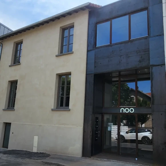 Open Space  18 postes Location bureau Place Mathieu Jaboulay Saint-Genis-Laval 69230 - photo 4