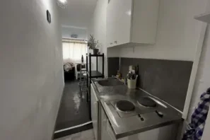 Open Space - 69002 - 5 postes - 220€