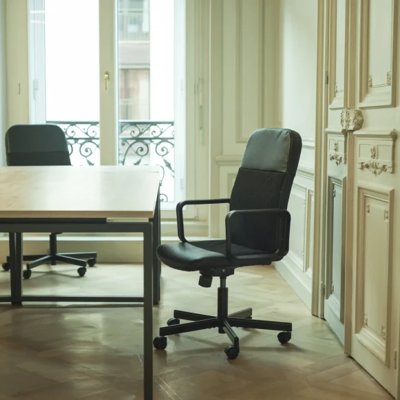 Bureau privé 30 m² 4 postes Coworking Rue du Faubourg-de-Pierre Strasbourg 67000 - photo 4