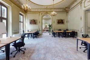 Open Space - 13006 - 5 postes - 240€