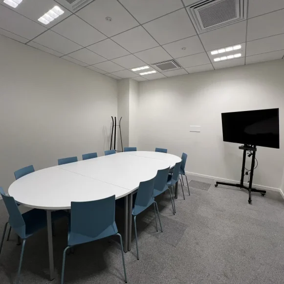 Bureau privé 12 m² 2 postes Coworking Avenue de Paris Villejuif 94800 - photo 8