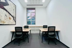 Bureau privé - 13002 - 6 postes - 2700€