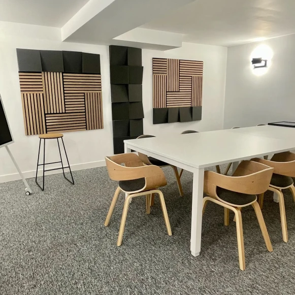 Espace indépendant 180 m² 20 postes Location bureau Rue Raymond Aron Paris 75013 - photo 2