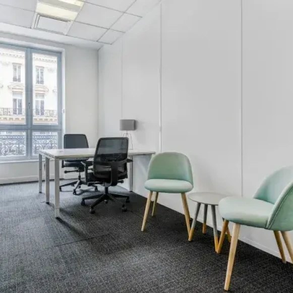 Bureau privé 16 m² 4 postes Coworking Avenue de l'Opéra Paris 75001 - photo 1